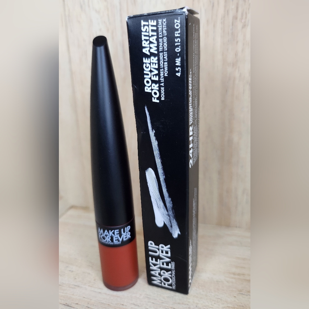 Make Up For Ever Rouge Artist For Ever Matte liquid lipstick #320
